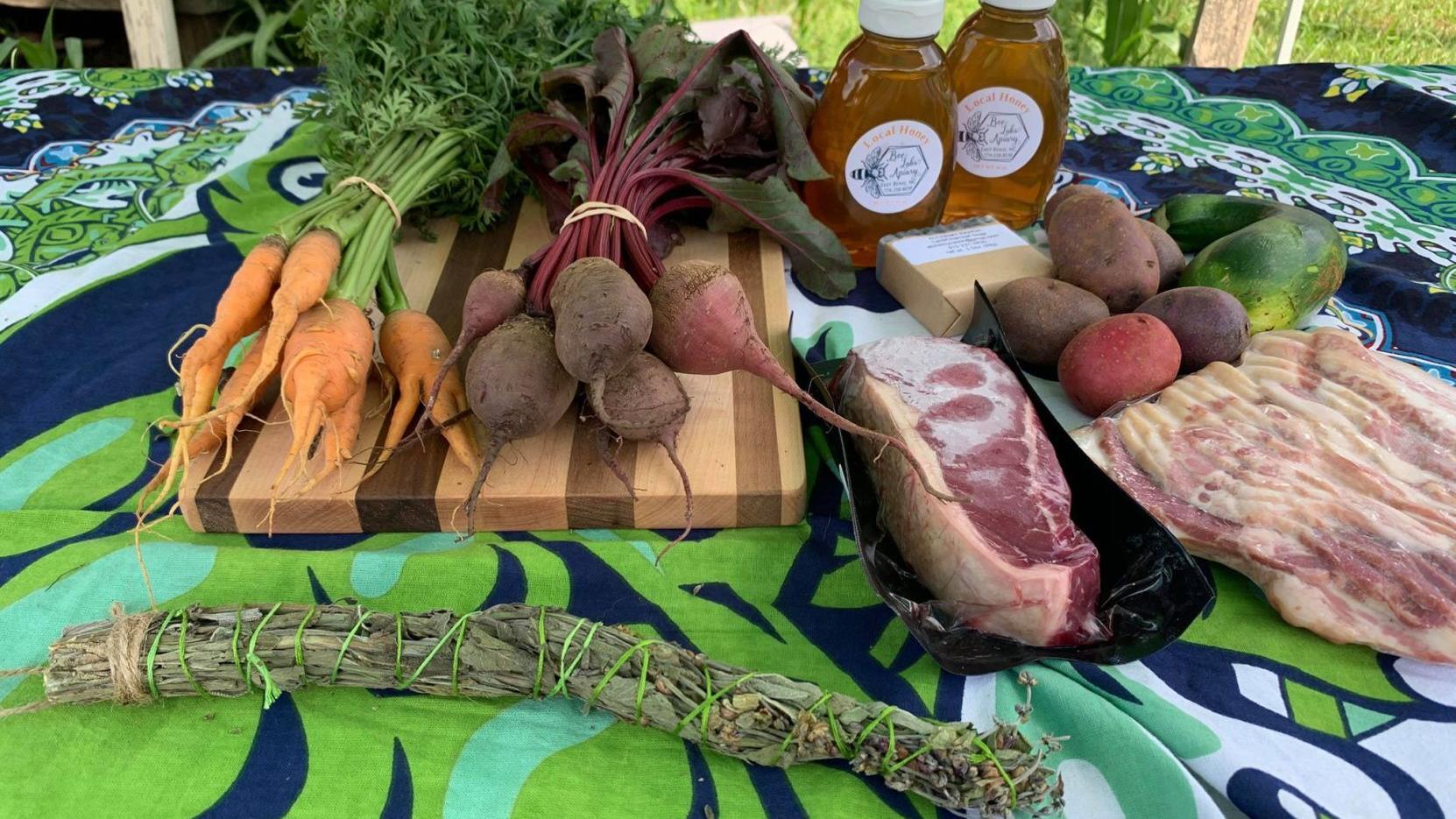 Farmers market in East Bend